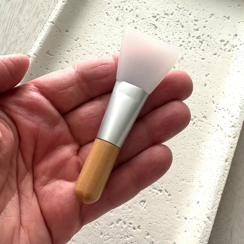 Mini Spa Face Mask Applicator – Silicone & Wood