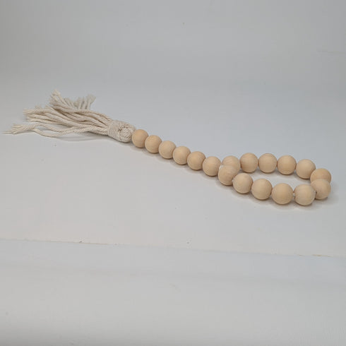 wooden beads garland with jute tassels (beaded loop)